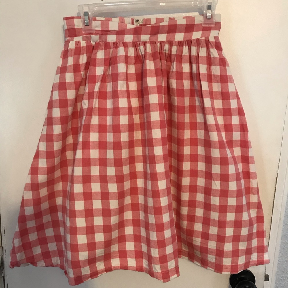 Gingham skirt by ModCloth pink & white size M